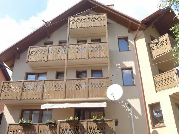 Проживание в семье Nad Brzozkami Шавница